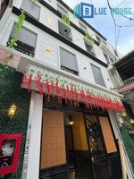 trống sẵn ở liền phòng trọ sinh viên tách bếp có ban công ngay đại học văn hiến