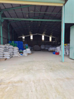 cho thuê xưởng tân uyên bình dương. tổng diện tích đất 800m2. diện tích xưởng 600m2. giá 35tr