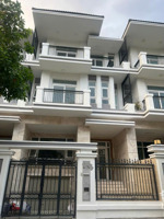 cho thuê nhà nguyên căn nhà phố liền kề tại the peak garden đường nguyễn lương bằng phú mỹ q7