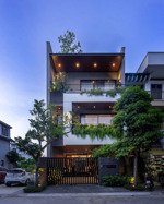 chính chủ cho thuê biệt thự sân vườn tại đỗ quang - kdt trung hoà thang máy full đồ xịn có hầm