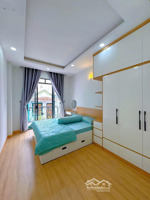 nhỉnh 8 tỷ sở hữu ngay nhà 4 tầng (4pn) full nội thất, 45m2, 2 mặt thoáng, hxh thích quảng đức, pn