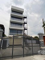 cho thuê mặt bằng và tòa nhà văn phòng trung tâm thủ dầu một
vị trí đắc địa:mặt tiền đại lộ bd