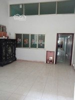 bán căn hộ lầu 2, chung cư 92 hùng vương, phường 9, quận 5