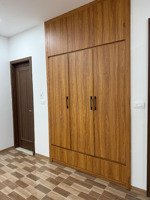 siêu phẩm kim mã, 30m ra ô tô tránh, vài bước ra phố, ngõ thông, xây mới, thang máy, vừa ở vừa kd