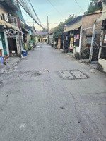 sieu phẩm 2 tầng góc 2 mặt tiền đường dt 251m 10 x 25 vuông chuẩn ,ngay mặt tiền nguyễn tri phương