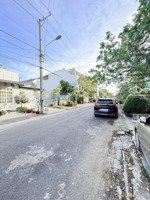 chủ gửi bán nhà 1 trệt 1 lầu phường trấn biên( bửu long củ). dt: 4,2x19,2=80m2. giá: 4tỷ950