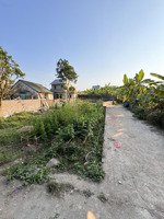 bán đất chương lộc, gần cổng chào.