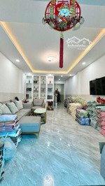 tân phú - nhà 2tầng còn mới vào ở ngay - hxh thông -64m2 - 2tầng - 3pn - sổ hồng riêng .
