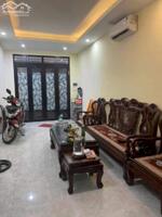 BÁN GẤP NHÀ HỒNG HÀ TT TÂY HỒ GIÁP RANH BA ĐÌNH FULL NỘI THẤT 30M X 3 TẦNG 2 TỶ 8