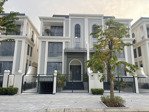 bán biệt thự ciputra mặt đường đôi 30m, view vườn hoa siêu đẹp, gần đại công viên 65ha thoáng mát