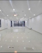 cần cho thuê sàn văn phòng tại 97 nam thành 110m2/tầng, ô tô chỉ 7.5 triệu/tháng 