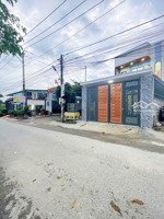 nhà lầu sổ riêng thổ cư 100% mặt tiền kinh doanh gần chợ quang thắng