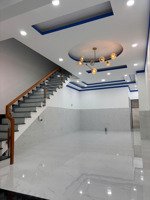 cho thuê nhà mới 200m2 - xe hơi vào tận nhà - vạn phúc city