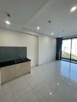 [ngộp] chính chủ cần ra nhanh căn hộ 2pn view hồ bơi siêu đẹp chung cư the emerald golf view