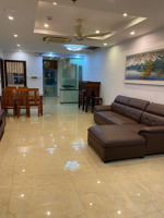 cho thuê căn hộ diamond flower 48 lê văn lương 125m, 3 ngủ full đồ 21 triệu/tháng 