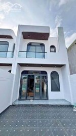 Gia đình về quê gấp cần bán nhanh nhà lầu giá cực tốt