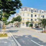 nhanh tay liền kề 90m2 hàng ngoại giao trong tháng 12, 4 tầng 4 hầm giá cực tốt