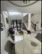 bán biệt thự đơn lập valora park 2mt sau sông ,12.5x12.5m giá 20.7 tỷ