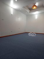 chính chủ cho thuê căn hộ 1601 tòa ct13b võ chí công, tây hồ, hn. 11 triệu. 81m2, 2 ngủ. 2 vệ sinh.