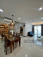 cần bán căn 3pn-107m2, 2wc đã có sổ hồng view q1 có ban công đôi siêu đẹp tại hà đô centrosa q10