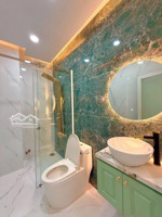 quận 7 -siêu phẩm 4 tầng btct-có thang máy ngoại nhập-cách lotte mart đúng 739m -mt đường số