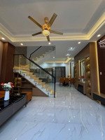 bán nhà quận gò vấp cạnh emart phan huy ích 78 m2 ngang khủng 5m5 nhà 5 tầng 5pn chỉ 7 tỷ 2