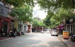 căn nhà hiếm tại phố tuệ tĩnh, khu dân trí cao, gần lõi thương mại & hành chính lớn.