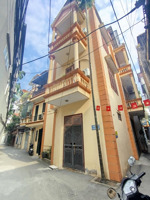 bán nhà ngõ 46 an hoà , mỗ lao, hà đông. dt 60m2, mt 4m, lô góc 2 mặt ngõ, ô tô. giá 13.6 tỷ