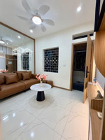 chung cư tập thể vọng hà - ô tô đỗ cửa - gần viện - gần trường học - 2 phút ra phố - nhà mới ở luôn