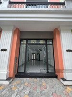 chính chủ cắt lỗ - chỉ 10 tỷ - nhận nhà vũ yên - vị trí tài lộc đắc địa