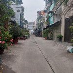 hẻm 5m thông xe hơi đỗ cửa dt: 4,5x18 trệt 1 lầu nhà cũ tiện xây mới giá tốt chỉ nhỉnh 8 tỷ