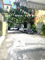 siêu hiếm ! bán nhà 7 tầng thang máy đường võng thị, nhà đẹp phân lô ngõ ô tô, gần hồ tây