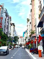 cho thuê phòng đường bạch đằng gần sân bay tân sơn nhất ở lâu dài dt: 30m2 đầy đủ nội thất