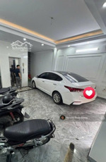 hoàng quốc việt - ô tô vào nhà - 10m ra mặt phố - thang máy - lô góc - nhà đẹp ở ngay - 10 tỷ