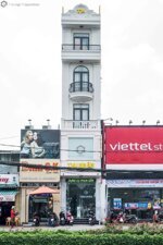 35 triệu - CHO THUÊ NHÀ 5 TẦNG PHONG CÁCH HOÀNG GIA, MẶT TIỀN ĐƯỜNG 30/4, kế Viettel store Mạc Thiên Tích
