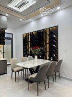 nhà đẹp hẻm xe hơi full nội thất chỉ 7.45 tỷ- quận 7