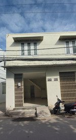 căn hộ cho gia đình ở hoặc làm ăn 4.2tr/th (70m2) đường 22(nguyễn văn hưởng)