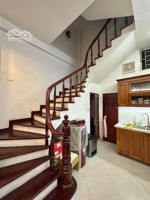 c.tú chuyển chung cư cho tiện chăm sóc phụ huynh, cần bán nhà đội cấn, ngõ nông gần phố, dân xây