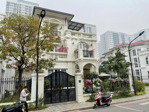 bán biệt thự đơn lập embassy garden 259m2 căn góc vườn hoa - đông nam liên hệ chủ nhà 