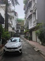 bán nhà mặt ngõ ô tô tránh phố đặng thuỳ trâm, cầu giấy- dt 55 m2 x 5t, mt 4,5 m. sđcc- 22,5 tỷ .