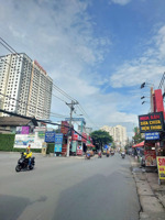 gấp bán đất tặng nhà 2 tầng đang cho thuê 10tr/tháng 85m,hẻm xe hơi,đối diện homyland 2