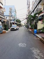 nguyễn thị thơi . hiệp thành q12 mặt tiền 3 tầng , (148m2) . ngang 8,5m . shr hoàn công .