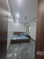 nhà đẹp, nội thất xịn, gần ô tô, nhà dân tự xây rất tâm huyết. sổ 76m2 sử dụng thực tế hơn 80m2