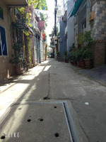 lê đại hành, p. 11, q. 11, dt: 81m2, hai tầng mới đẹp, giá 7 tỷ 3