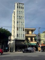 sụp hầm tòa căn hộ đường 3-2 ( nở hậu ) 8 tầng 18 phòng