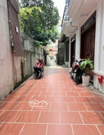 bán nhà 5 tầng tại hoài đức hơn 5tỷ. vị trí đắc địa: hoài đức