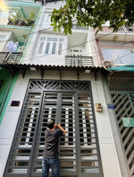 cuối năm cần bán nhanh căn nhà đông hưng thuận (quận 12 cũ), 4x8m tổng diện tích sàn 346m2