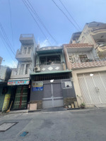 sát mặt tiền lạc long quân, 51m2(4.3x12m) 2 tầng, giáp ranh q10, đường ô tô 8m