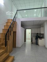 nhà 2 tầng 61,2m2, hiệp bình chánh thủ đức, sổ vuông, không quy hoạch, hoàn công chuẩn