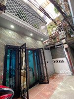 chỉ 5,9 tỷ, nhà riêng thông 2 mặt ngõ, phố khương trung, thanh xuân, dt 50m2 x 2 tầng, mt 4,2m